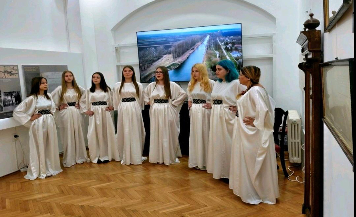 Младе певачке групе Врбаса негују традиционално певање